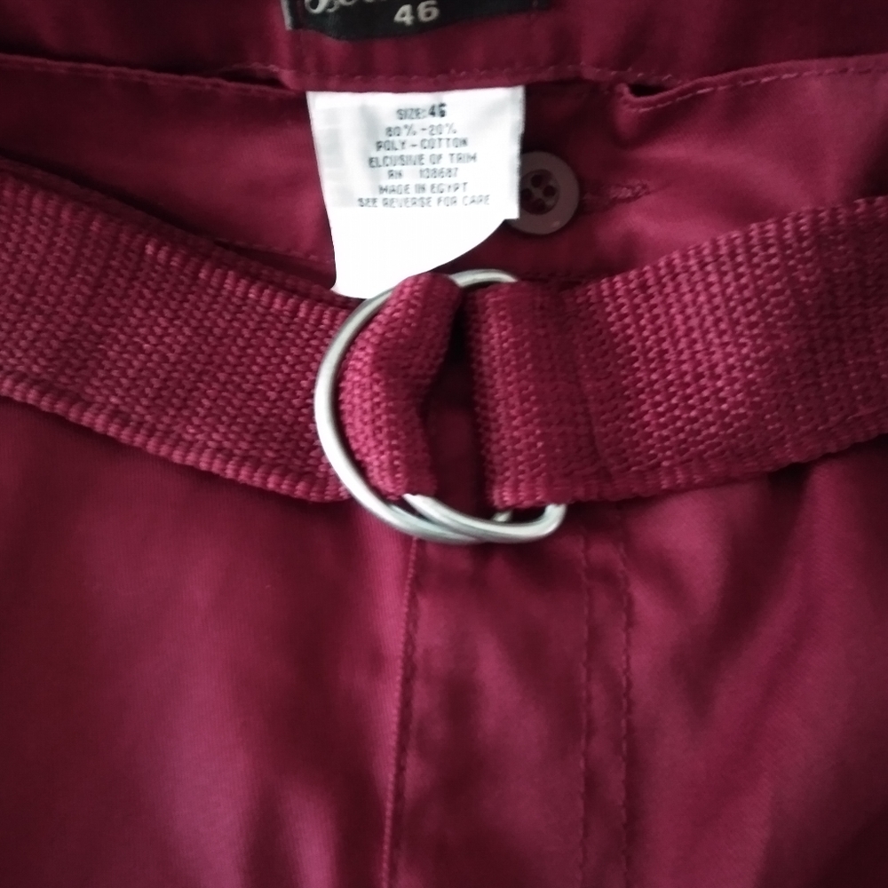 Men's burgundy short pants.